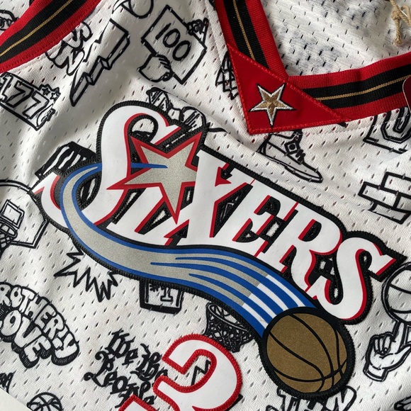 NBA Women's Mitchell & Ness Allen Iverson White Philadelphia 76ers 2000 Jersey - Picture 5 of 8